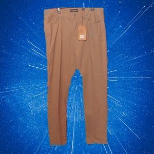 34×32 410 Athletic slims lucky brand pants